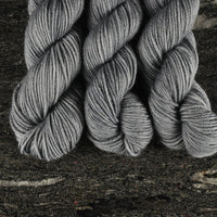 Timber Yarns - DK Midi